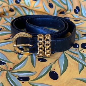 VT Paloma Picasso black belt/gold tone buckle.